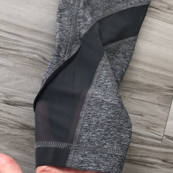 Lululemon inspire ll heathered black lakeside and blue mesh running leggings - Picture 9 of 12